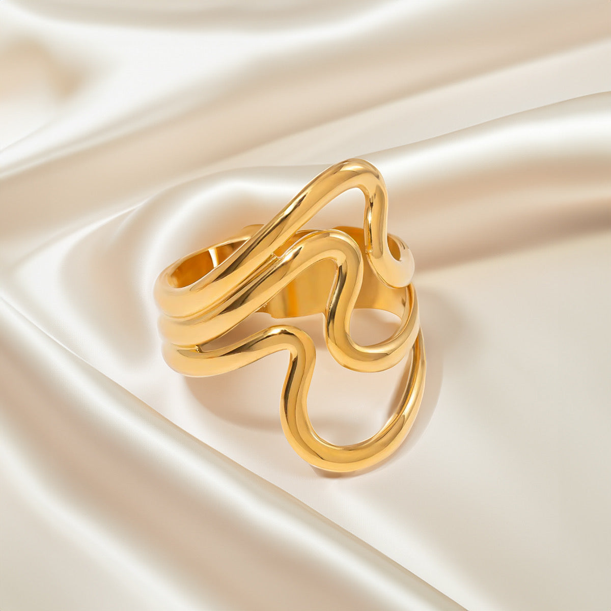 Waveform Gold Ring
