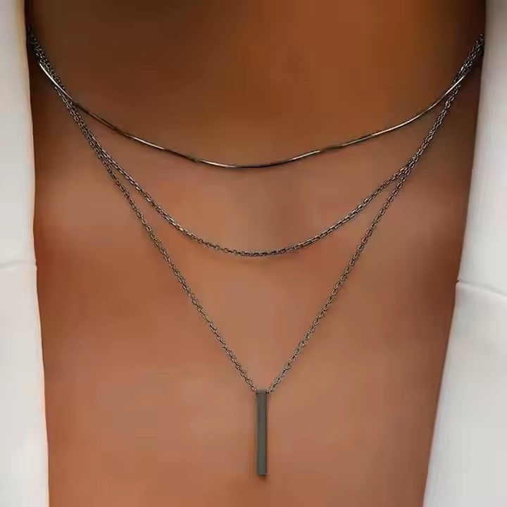 Layered Bar Pendant Necklace