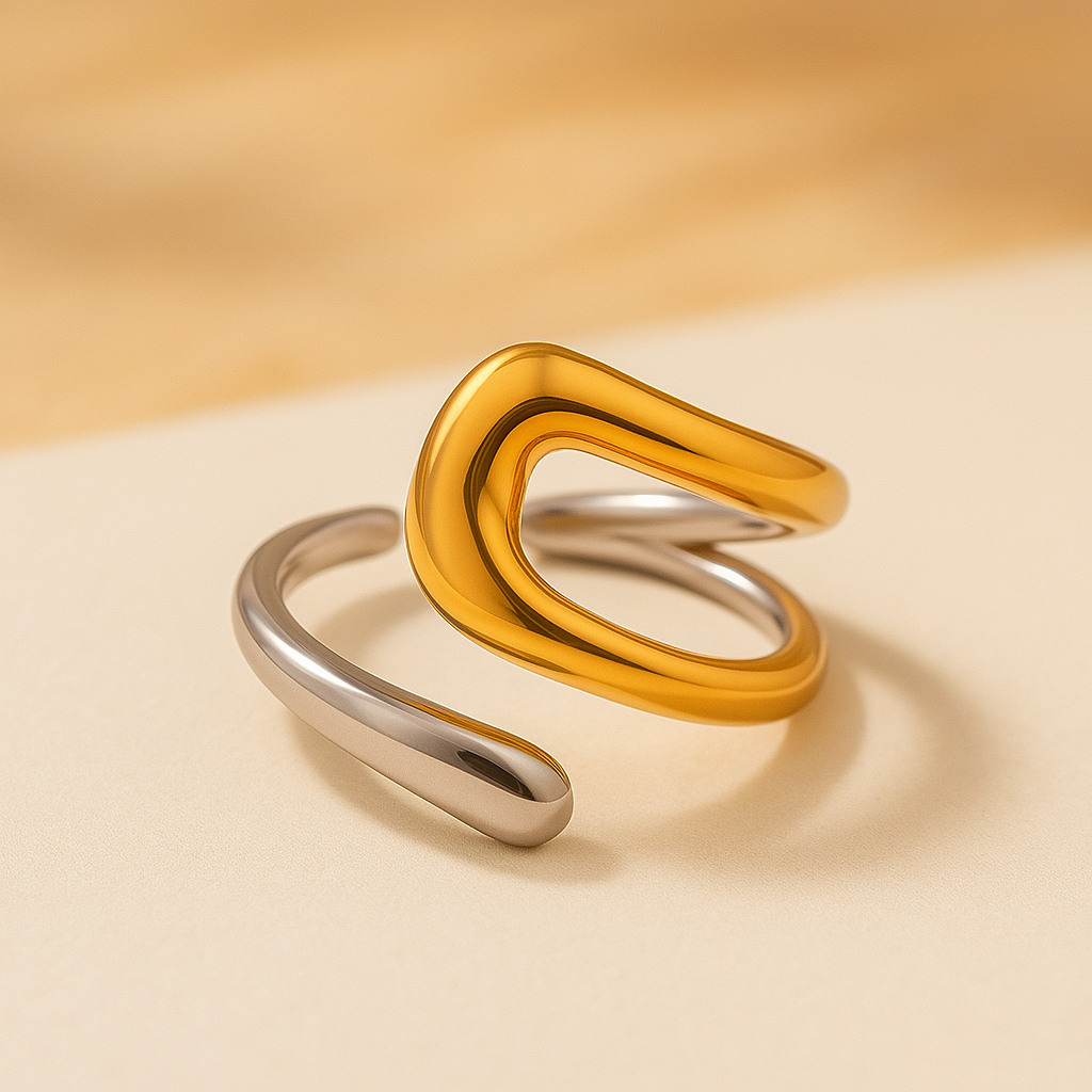 Interlocking Curve Ring
