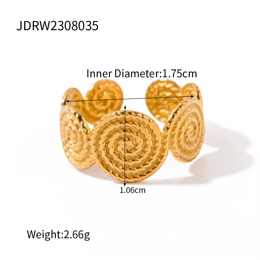 Solaris Spiral Gold Ring