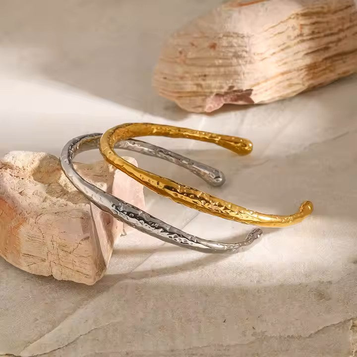 Hammered Cuff – Gold / Silver