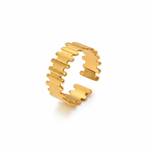 LuxeLink Gold Ring