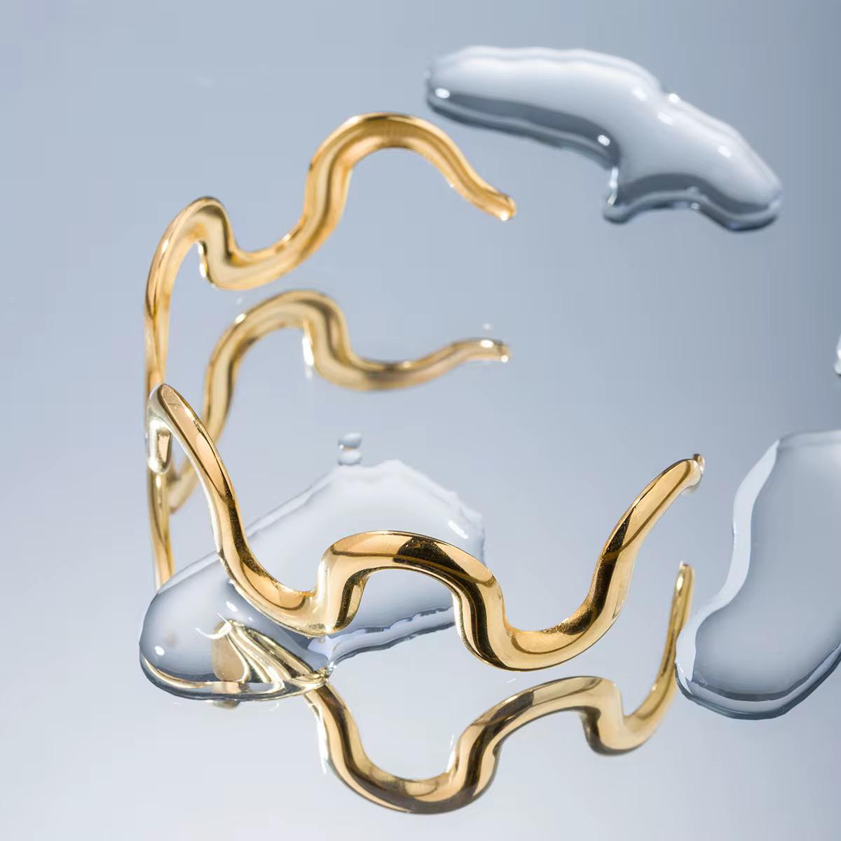 Flowing Wave Open Bangle