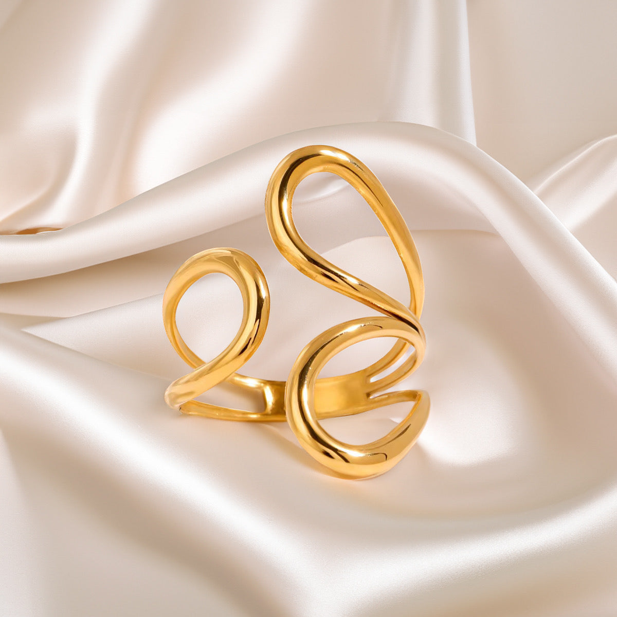 Infinity Swirl Gold Ring